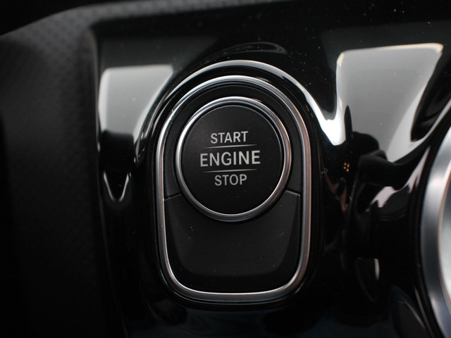 Mercedes-Benz CLA Shooting Brake 250 e PHEV Progesive Automaat Navigatie Climate Control Camera Electrisch bedienbare achterklep verwarmbare voors