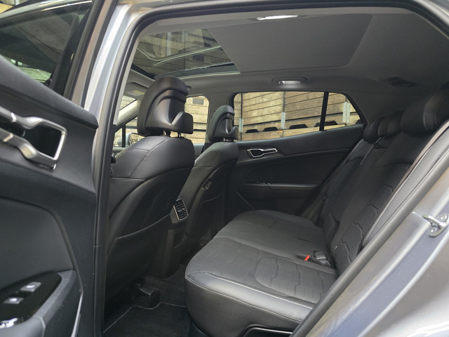 Kia Sportage 1.6 T-GDi Hybrid DynamicPlusLine Pano 360 Clima Trekhaak Navigatie 18LM