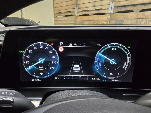 Kia Sportage 1.6 T-GDi Hybrid DynamicPlusLine Pano 360 Clima Trekhaak Navigatie 18LM