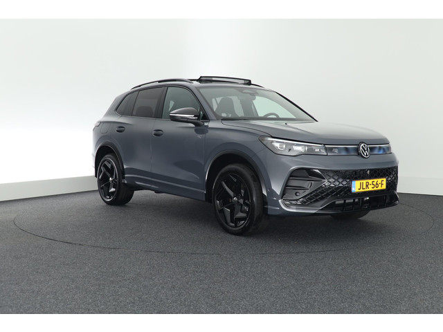 volkswagen-tiguan-1.5-272pk-ehybrid-r-line-edition-trekhaak-camera-massage-virtual-cockpit-carplay-panoramadak