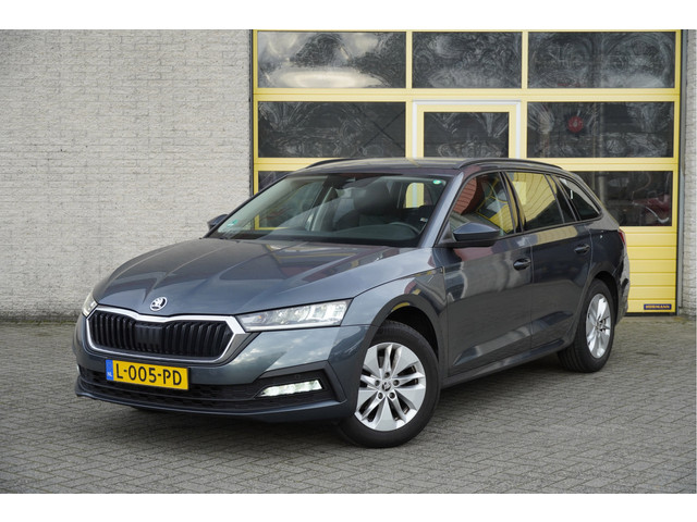 skoda-octavia-combi-1.0-e-tsi-automaat--business-edition-bj2021-lmv-16---led-v-a---pdc---navi---dynamische-knipperlichten---trekhaak---elek.-