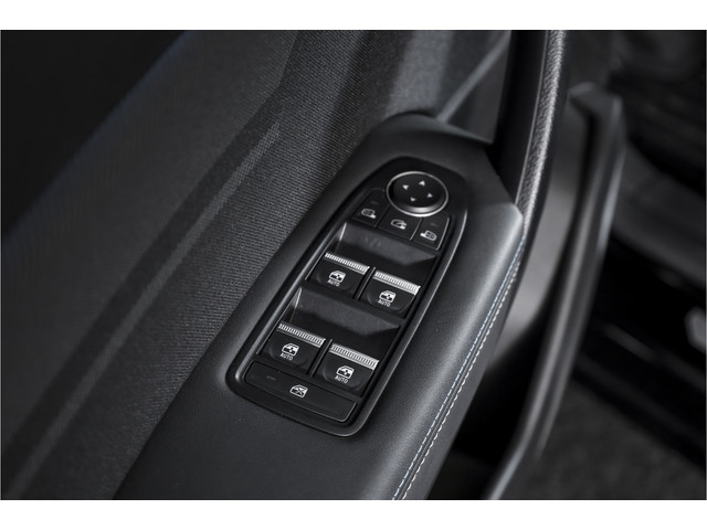 Renault Captur 1.6 E-Tech full hybrid 145 esprit Alpine | S K-Panodak | Dig. Cockpit | Adapt. Cruise | Stoel-+Stuurverw. | PDC | Camera | NAV +