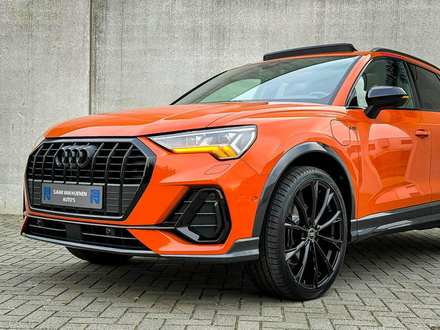 Audi Q3 45TFSI e 245pk S-Tronic Competition Edition One S-Line 1e Eig! Audi Exclusive|Pano|B&O|Magnetic|Leder|360°|Ambiance|Matrix