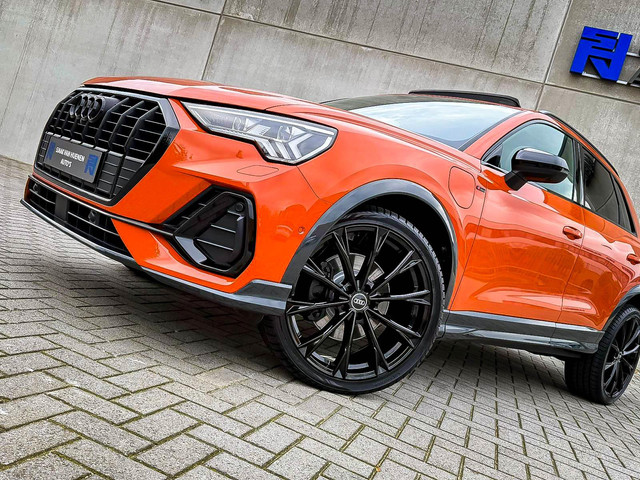 Audi Q3 45TFSI e 245pk S-Tronic Competition Edition One S-Line 1e Eig! Audi Exclusive|Pano|B&O|Magnetic|Leder|360°|Ambiance|Matrix