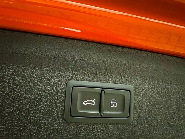 Audi Q3 45TFSI e 245pk S-Tronic Competition Edition One S-Line 1e Eig! Audi Exclusive|Pano|B&O|Magnetic|Leder|360°|Ambiance|Matrix