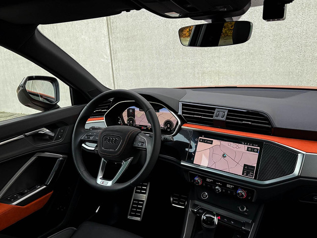Audi Q3 45TFSI e 245pk S-Tronic Competition Edition One S-Line 1e Eig! Audi Exclusive|Pano|B&O|Magnetic|Leder|360°|Ambiance|Matrix