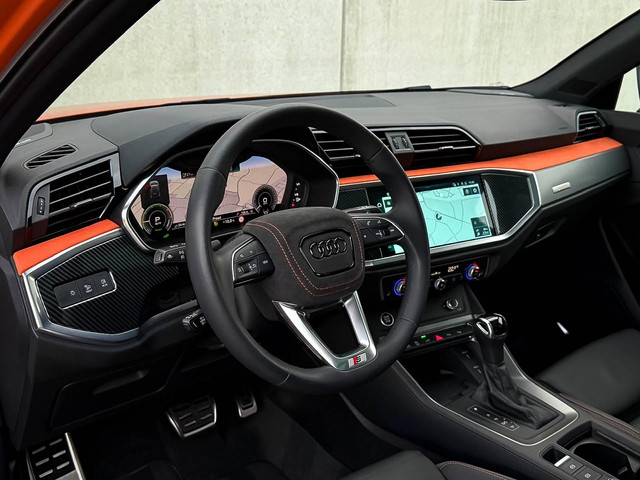 Audi Q3 45TFSI e 245pk S-Tronic Competition Edition One S-Line 1e Eig! Audi Exclusive|Pano|B&O|Magnetic|Leder|360°|Ambiance|Matrix