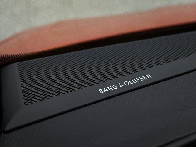 Audi Q3 45TFSI e 245pk S-Tronic Competition Edition One S-Line 1e Eig! Audi Exclusive|Pano|B&O|Magnetic|Leder|360°|Ambiance|Matrix