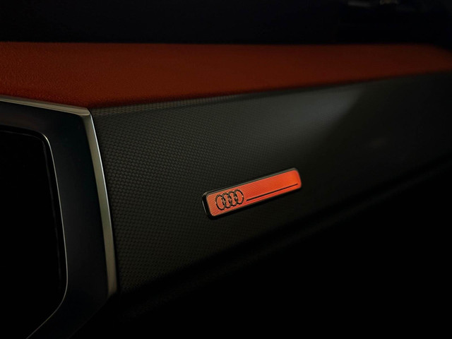 Audi Q3 45TFSI e 245pk S-Tronic Competition Edition One S-Line 1e Eig! Audi Exclusive|Pano|B&O|Magnetic|Leder|360°|Ambiance|Matrix