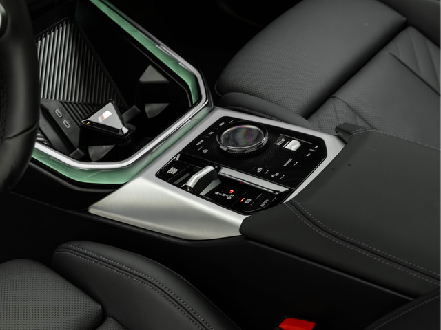 BMW X3 30e xDrive M-Sport Pro - Pano - Trekhaak - ACC - Memoryzetel