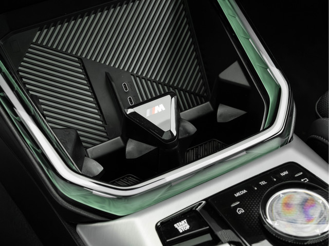 BMW X3 30e xDrive M-Sport Pro - Pano - Trekhaak - ACC - Memoryzetel