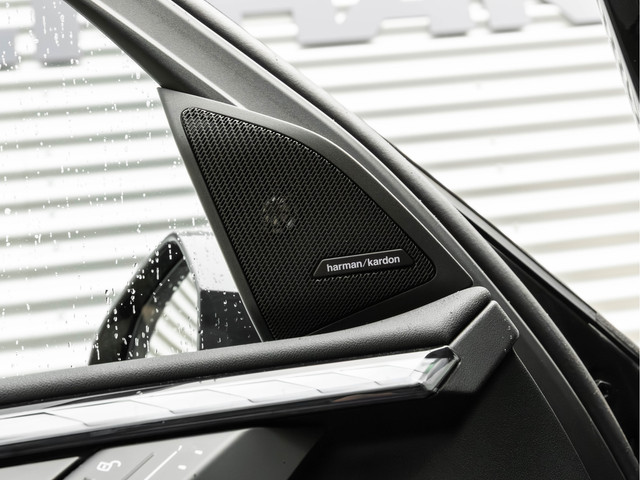 BMW X3 30e xDrive M-Sport Pro - Pano - Trekhaak - ACC - Memoryzetel