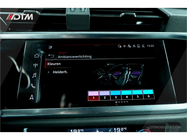 Audi Q3 Sportback 45TFSIe S-Edition | Panoramadak | Sfeerverlichting | 360 |