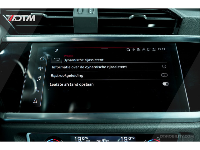 Audi Q3 Sportback 45TFSIe S-Edition | Panoramadak | Sfeerverlichting | 360 |