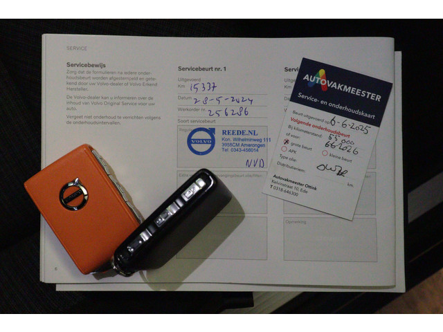 Volvo V60 2.0 B3 Core automaat | APPCONNECT | CAMERA + PDC | STUUR STOELVERW | ADAP CRUISE | TREKHAAK INKL |