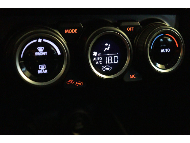 Suzuki Swift 1.2 Style Smart Hybrid Adaptieve Cruise Controle, Lane assist, Airco, Stoelverwarming