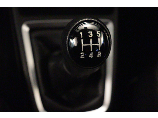 Suzuki Swift 1.2 Style Smart Hybrid Adaptieve Cruise Controle, Lane assist, Airco, Stoelverwarming