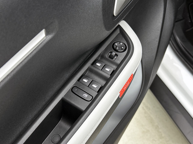 Citroen C3 Aircross Hybrid 145pk Automaat Max | Rijklaar | Apple Carplay | Two Tone | Camera