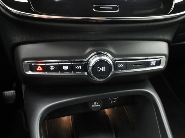 Volvo XC40 1.5 T5 Recharge Inscription Expression | CAMERA | KEYLESS