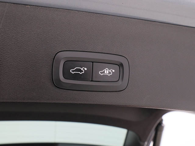 Volvo XC40 1.5 T5 Recharge Inscription Expression | CAMERA | KEYLESS