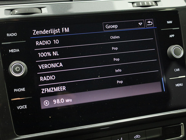 Volkswagen e-Golf E-DITION 100kW 136PK · Navigatie · LED · Parkeersensoren