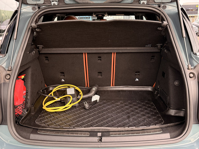 MINI Countryman 2.0 Cooper S E ALL4 John Cooper Works | ACC | Memory | Matrix | Pano | Harman Kardon |