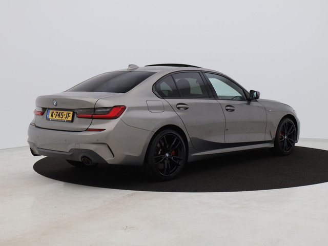 BMW 3 Serie 330e eDrive Edition M-Sport | PANO | STOELVERWARMING
