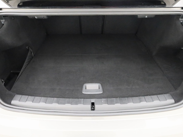 BMW 3 Serie 330e eDrive Edition M-Sport | PANO | STOELVERWARMING