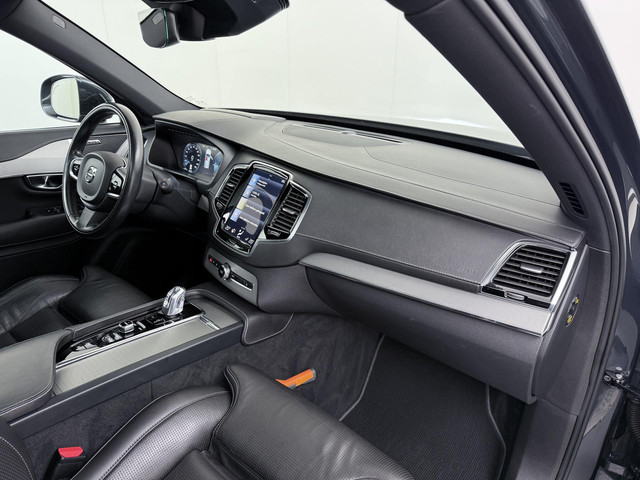Volvo XC90 2.0 T8 Twin Engine AWD Inscription Panaramadak Trekhaak 7 persoons
