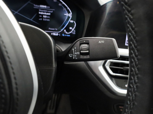 BMW 3 Serie 320e M-Sport | PANO | CAMERA | MEMORY | STOELVERWARMING | TREKHAAK