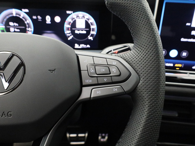 Volkswagen Tayron NEW 1.5 eHybrid R-Line Edition | PANO | CAMERA | ADAPTIVE | IQ LIGHT | KEYLESS | STOEL- EN STUURVERW. | STOELMASSAGE