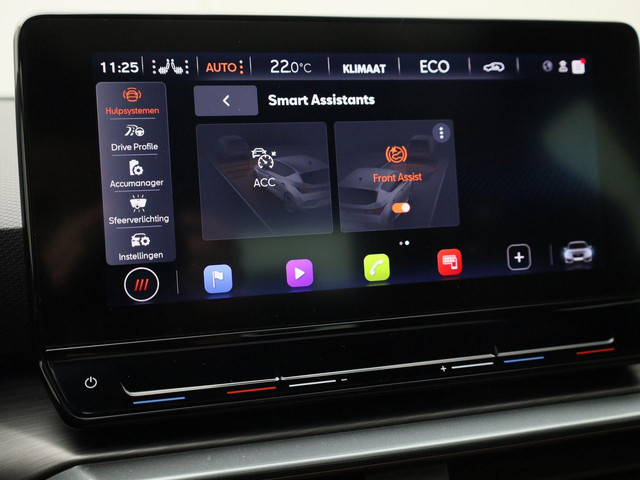 CUPRA Leon 1.4e-Hybrid 150kW 204PK DSG · Panoramadak · Apple Android Car Play · Camera + Parkeersensoren