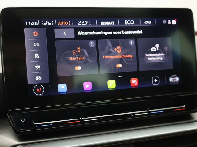 CUPRA Leon 1.4e-Hybrid 150kW 204PK DSG · Panoramadak · Apple Android Car Play · Camera + Parkeersensoren