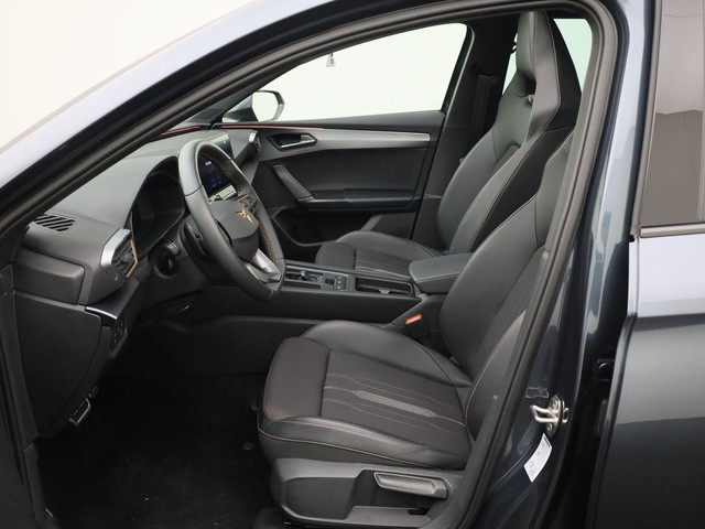 CUPRA Leon 1.4e-Hybrid 150kW 204PK DSG · Panoramadak · Apple Android Car Play · Camera + Parkeersensoren