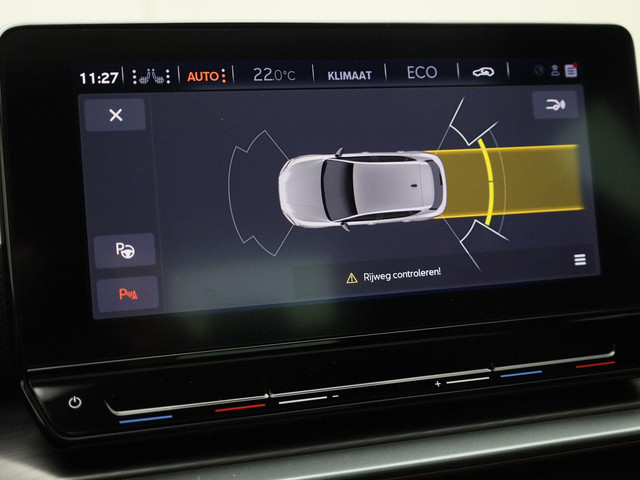 CUPRA Leon 1.4e-Hybrid 150kW 204PK DSG · Panoramadak · Apple Android Car Play · Camera + Parkeersensoren