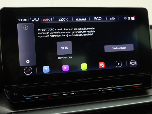 CUPRA Leon 1.4e-Hybrid 150kW 204PK DSG · Panoramadak · Apple Android Car Play · Camera + Parkeersensoren