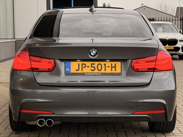 BMW 3 Serie 330e M-Sport | Head-Up | Cruise | Stoelverwarming | 360 | Leder | Schuif Kantel | Harman Kardon |