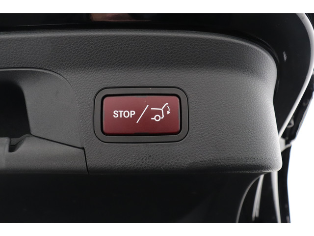 Mercedes-Benz GLC Coupé 300e 4MATIC AMG Camera Navi Climate DAB