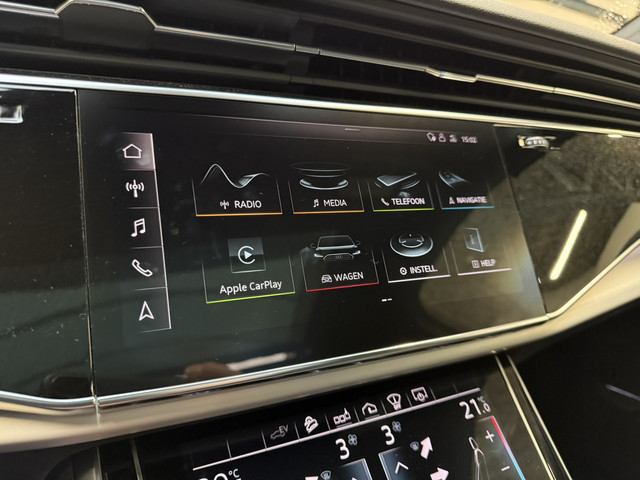 Audi Q7 60 TFSI e quattro Competition Laser Licht Trekhaak 22 Inch Panoramadak Audi S Sportstoelen Stoelventilatie Stoelmassage ACC Vol!