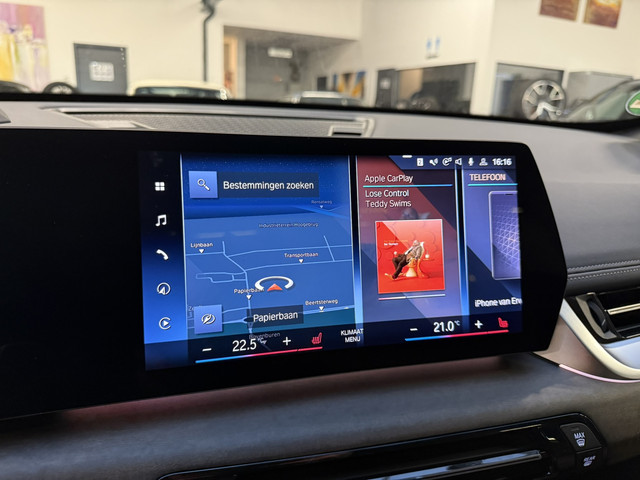 BMW X1 xDrive25e xLine LED Panoramadak Trekhaak LED Harman-Kardon Leder Stoelverwarming LED Keyless Entry 18 Inch