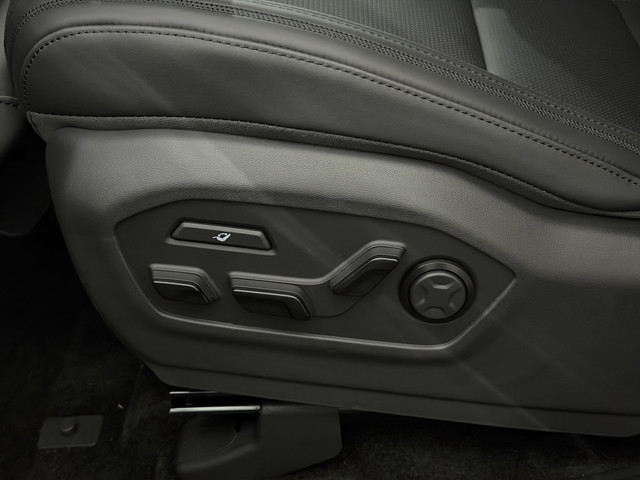 Hyundai Santa Fe 1.6 T-GDI Calligraphy PHEV 4WD 7p. 252 PK, 360 Camera, Leder, Memory stoelen, Head-up display, Bose gleluidsysteem, 5 jaar garan