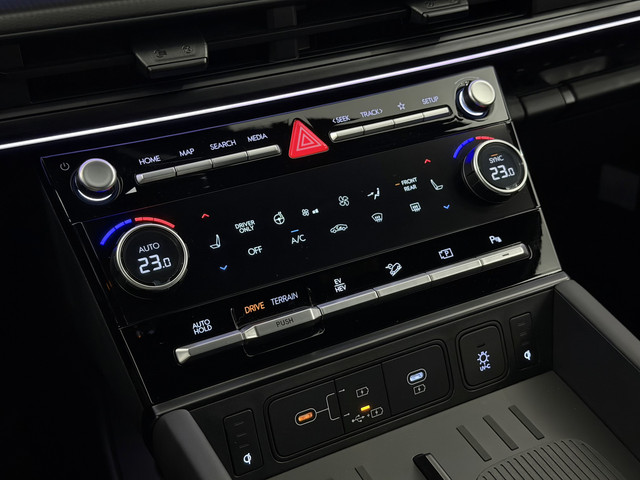 Hyundai Santa Fe 1.6 T-GDI Calligraphy PHEV 4WD 7p. 252 PK, 360 Camera, Leder, Memory stoelen, Head-up display, Bose gleluidsysteem, 5 jaar garan