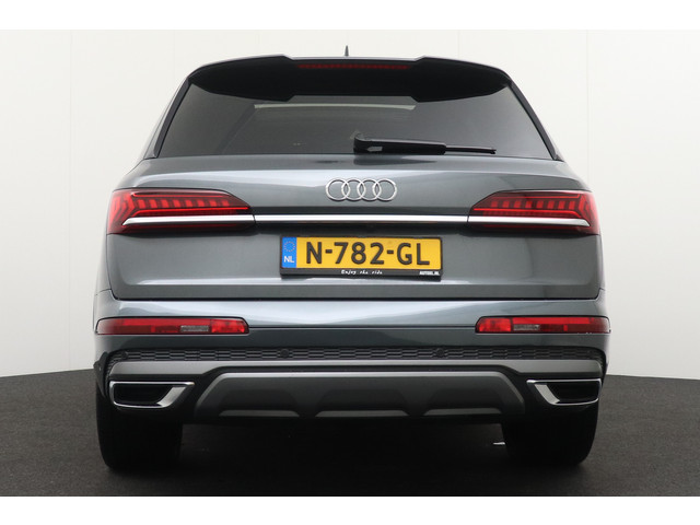 Audi Q7 55 3.0 468 PK TFSIe Quattro S-Line Pano-dak Luchtvering Trekhaak