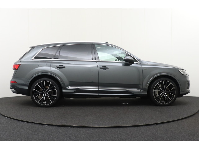 Audi Q7 55 3.0 468 PK TFSIe Quattro S-Line Pano-dak Luchtvering Trekhaak