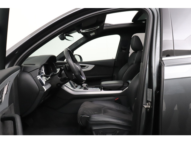 Audi Q7 55 3.0 468 PK TFSIe Quattro S-Line Pano-dak Luchtvering Trekhaak