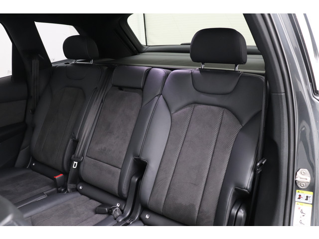 Audi Q7 55 3.0 468 PK TFSIe Quattro S-Line Pano-dak Luchtvering Trekhaak
