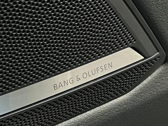 Audi A6 Avant 55 TFSI e quattro Competition ACC Pano RS Seats Sfeer