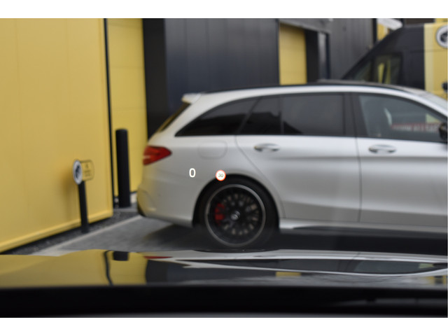 Volvo XC60 2.0 Recharge T8 AWD R-Design 455 Pk Pano Luchtvering Trekhaak Keyless Leder 21 Inch