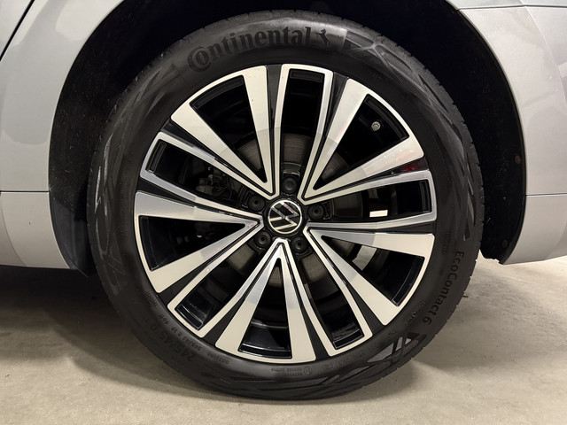 Volkswagen Arteon Shooting Brake 1.4 TSI eHybrid PANO TREKHAAK TWO-TONE LEER TREKHAAK 360CAMERA ACC 18MUSCAT CARPLAY STANDKACHEL SFEER VIRTUAL MA