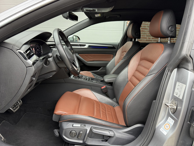 Volkswagen Arteon Shooting Brake 1.4 TSI eHybrid PANO TREKHAAK TWO-TONE LEER TREKHAAK 360CAMERA ACC 18MUSCAT CARPLAY STANDKACHEL SFEER VIRTUAL MA